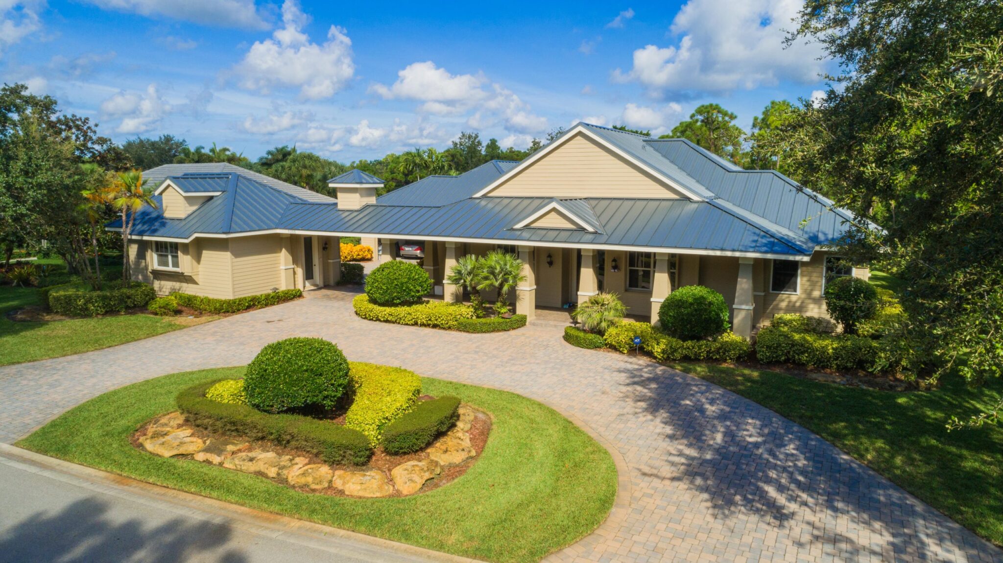 bluepalmroofing
